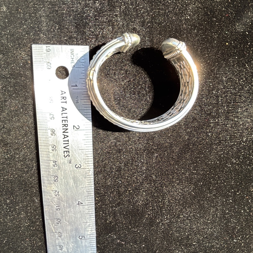 SLANE & SLANE STERLING SILVER CUFF BRACELET ( SMALL SIZE ) - Picture 13 of 17
